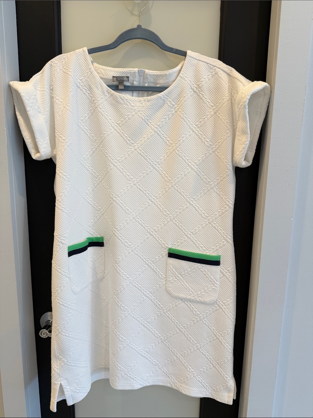 Talbots White Casual Shift Dress with Green and Black Trim